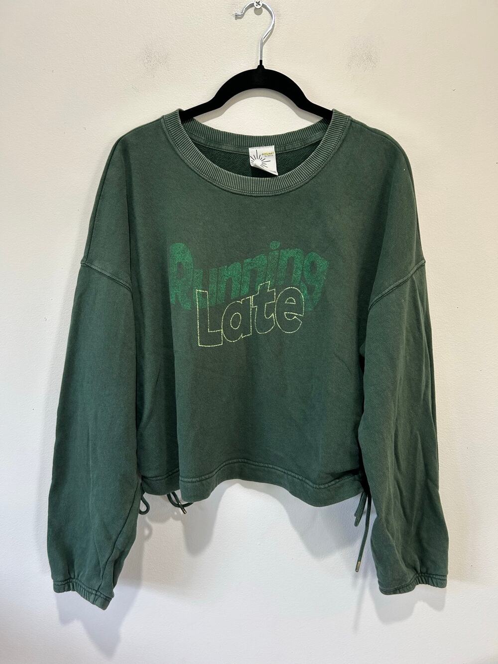 Offline by Aerie green sweatshirt womens M crew neck graphic side ties cropped